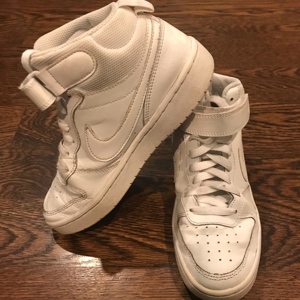 Nike Air Force 1’s high top